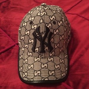 Men's gucci caps